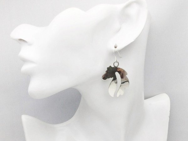 画像3: ナバホ  Harris Joe シルバーホース ダングルピアス (3)