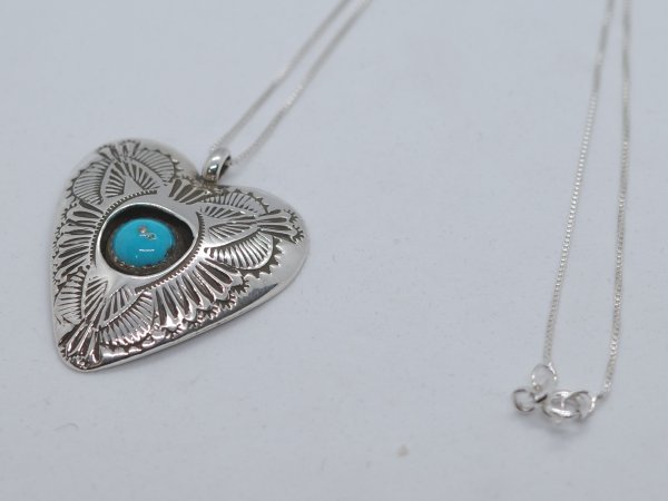 画像2: ハートターコイズペンダント (2)
